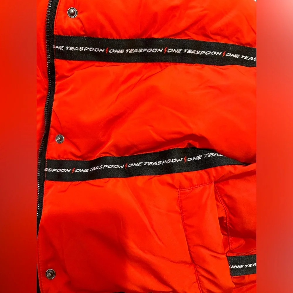 One Teaspoon Addicted Puffa Jacket Hooded Red NWT Size XS - Picture 7 of 11